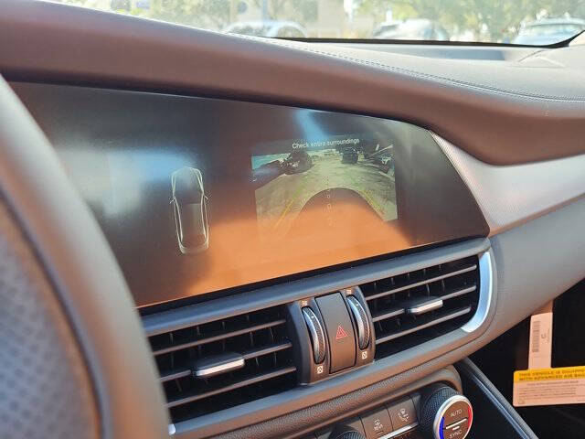 2024 Alfa Romeo Giulia Ti