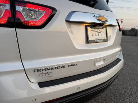 2017 Chevrolet Traverse LT