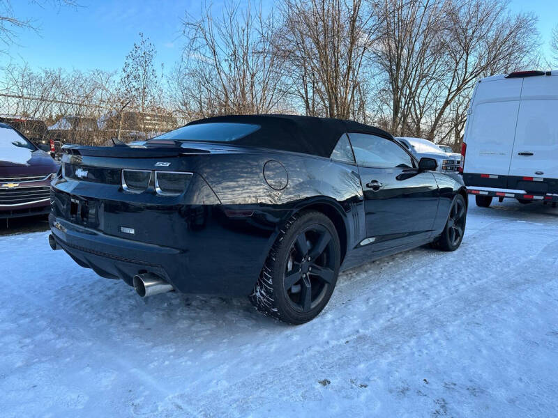 2011 Chevrolet Camaro 2SS photo 2