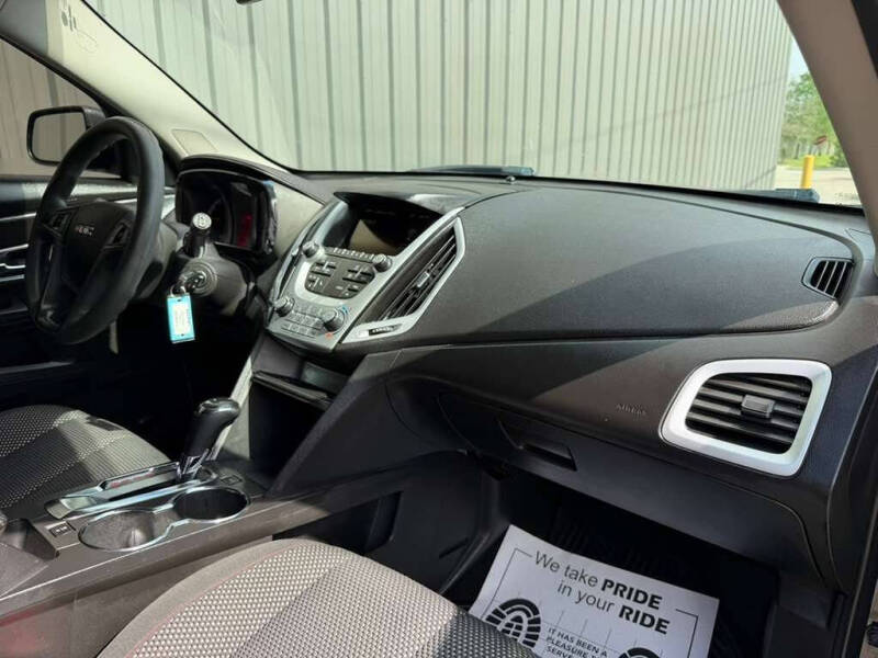 2017 GMC Terrain SLE-1