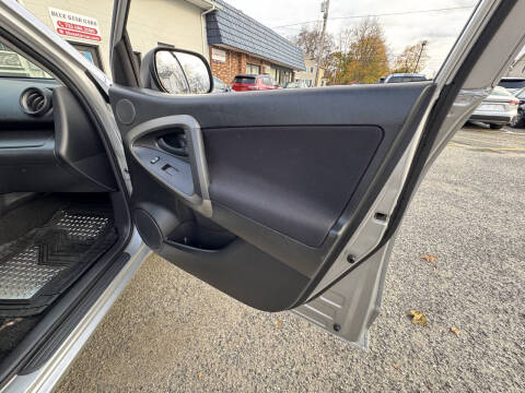 2009 Toyota RAV4 Sport