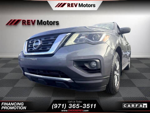 2020 Nissan Pathfinder SV