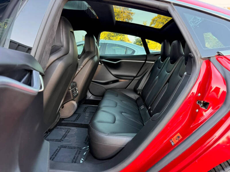2016 Tesla Model S