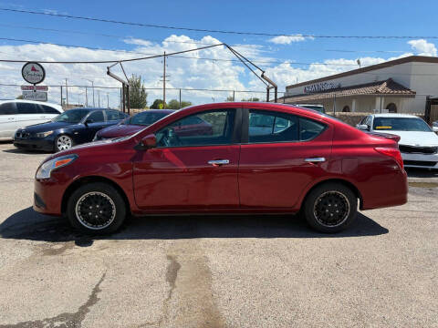 2018 Nissan Versa S Plus