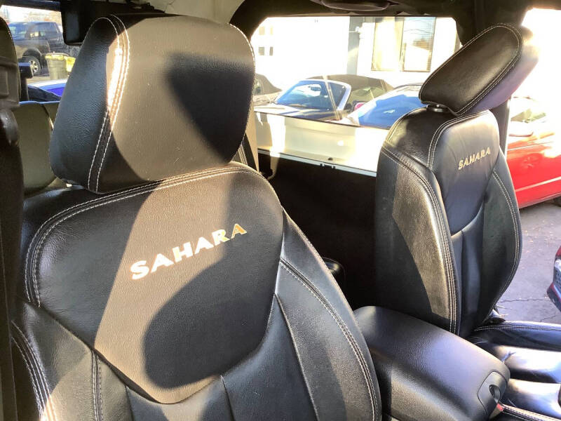 2013 Jeep Wrangler Sahara