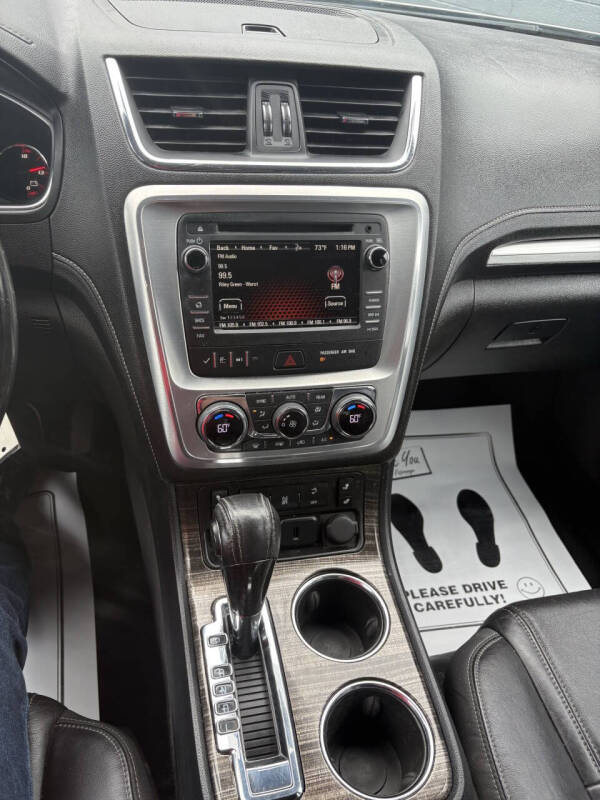 2016 GMC Acadia SLT-1