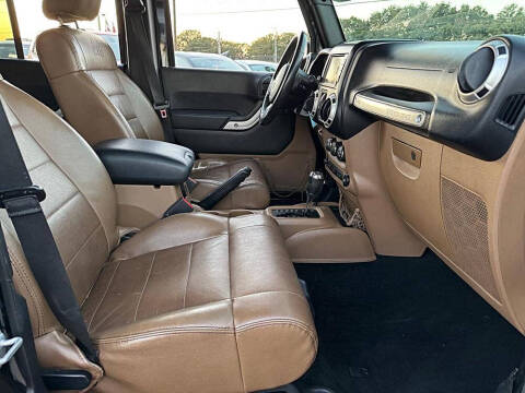 2011 Jeep Wrangler Unlimited Sahara