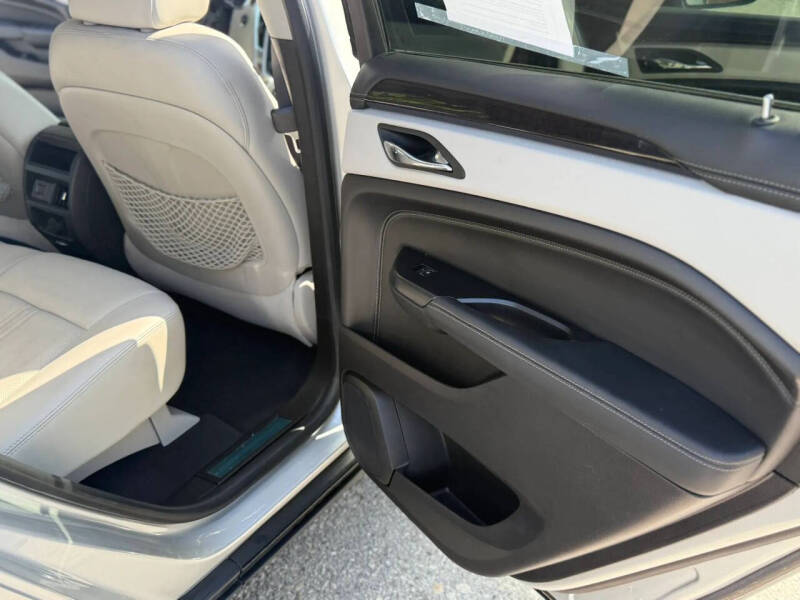 2016 Cadillac SRX