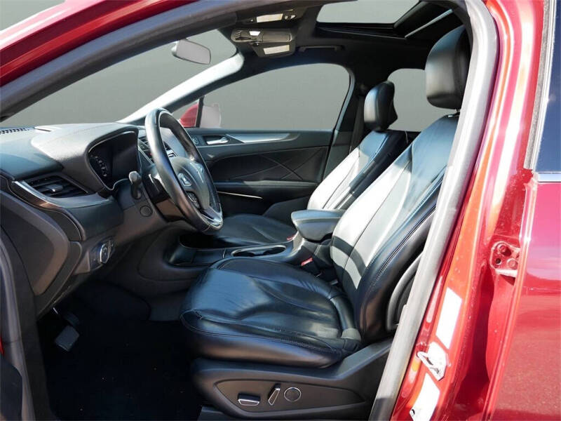 2019 Lincoln MKC Select