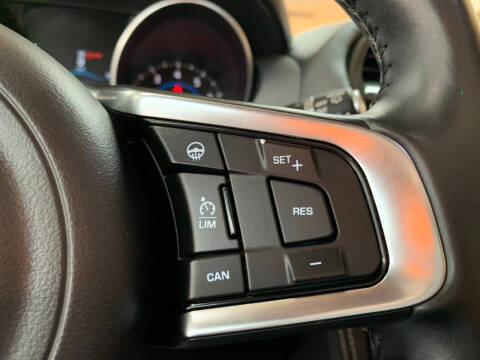 2017 Jaguar F-PACE 35t R-Sport