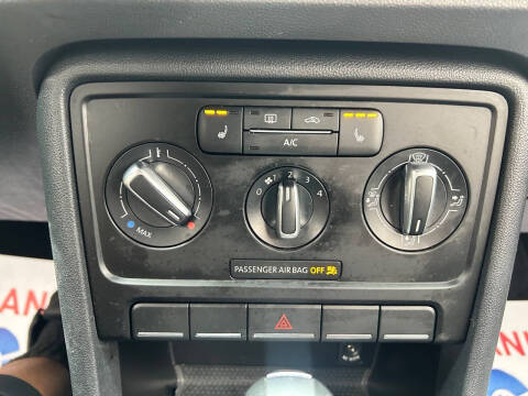 2015 Volkswagen Beetle 1.8T