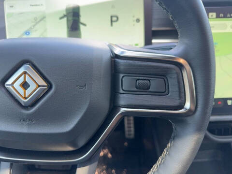 2022 Rivian R1T Adventure