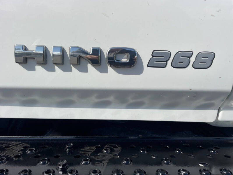 2017 Hino 268