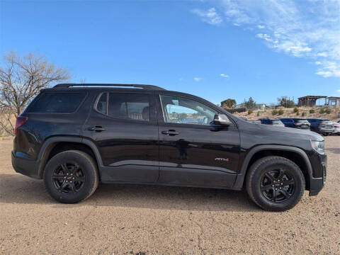 2022 GMC Acadia AT4
