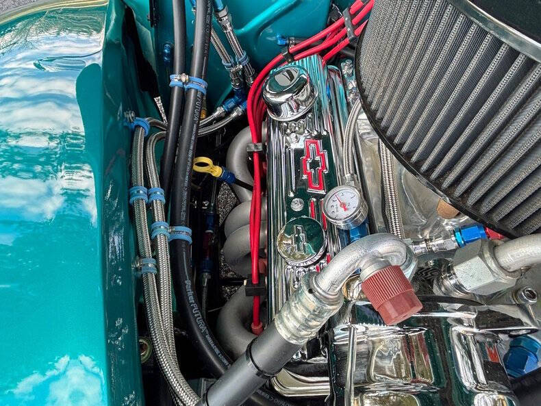 1939 Ford Deluxe