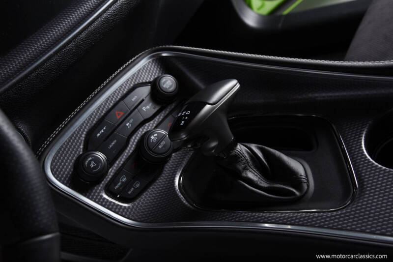 2015 Dodge Challenger SRT Hellcat