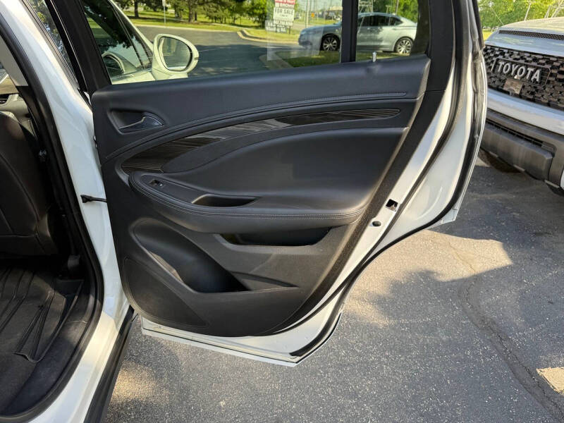 2019 Buick Envision Essence