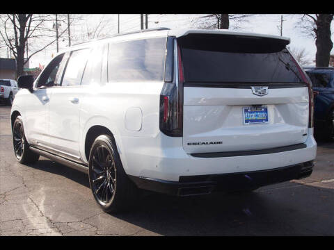 2023 Cadillac Escalade ESV Sport Platinum