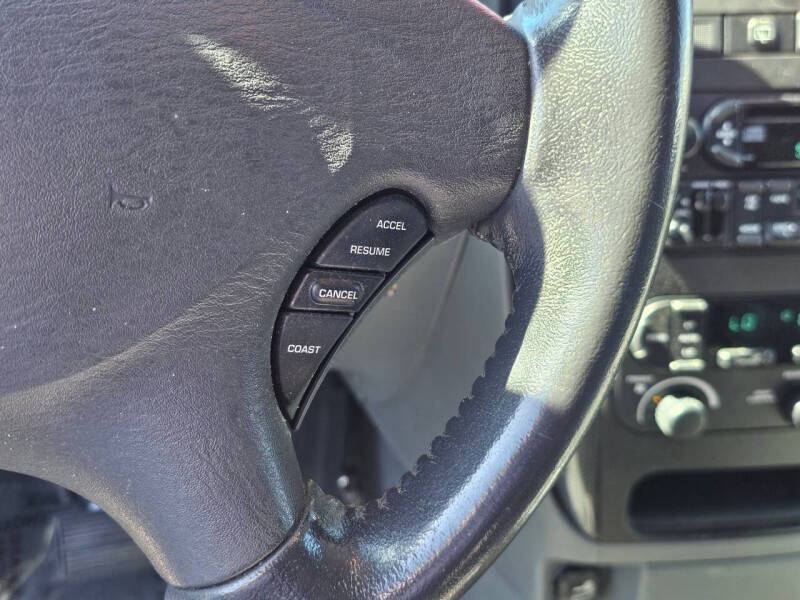 2005 Dodge Grand Caravan SXT
