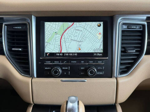 2016 Porsche Macan S