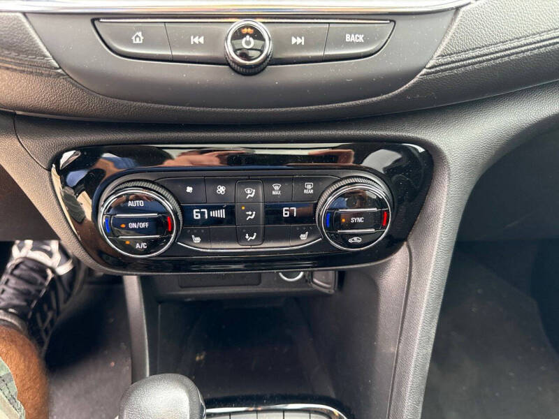 2022 Buick Encore GX Select