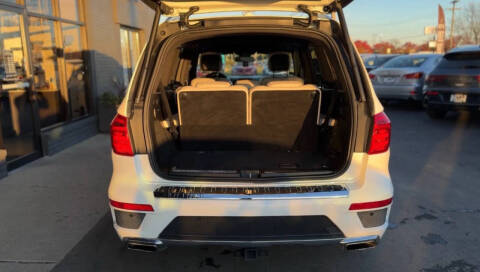 2015 Mercedes-Benz GL-Class GL 550 4MATIC