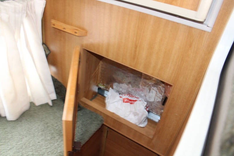 2004 Lance Lancelite 845