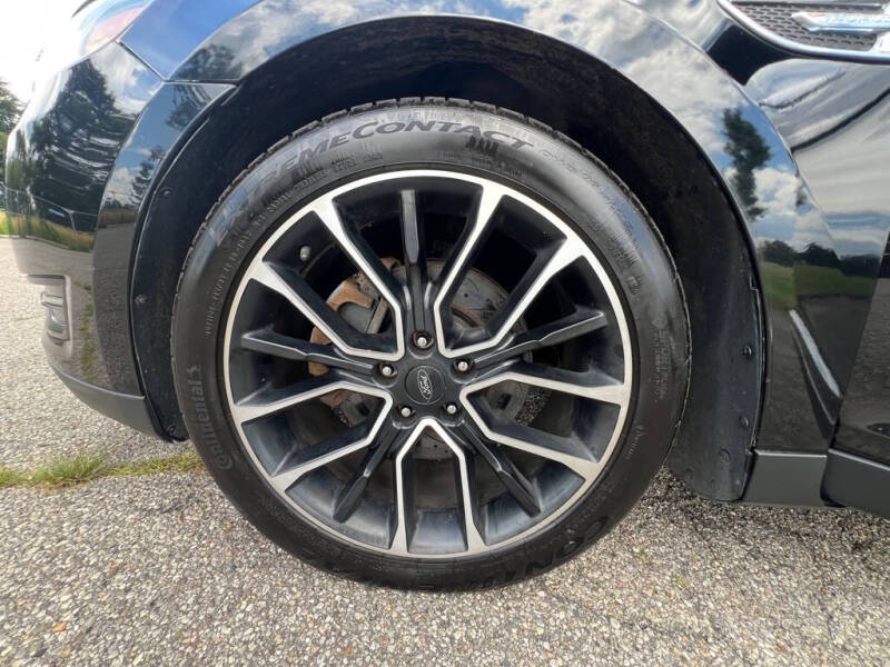 2017 Ford Taurus Limited