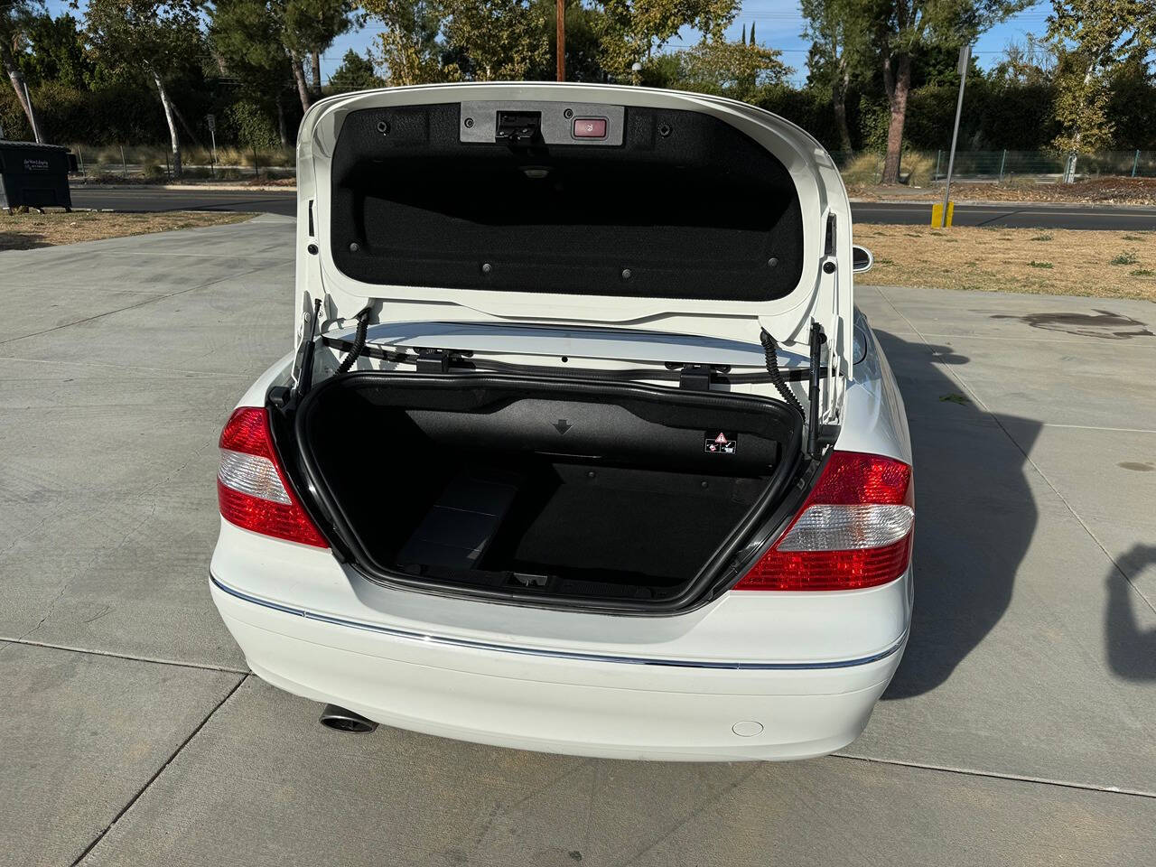 2009 Mercedes-Benz CLK for sale at Auto Union in Reseda, CA