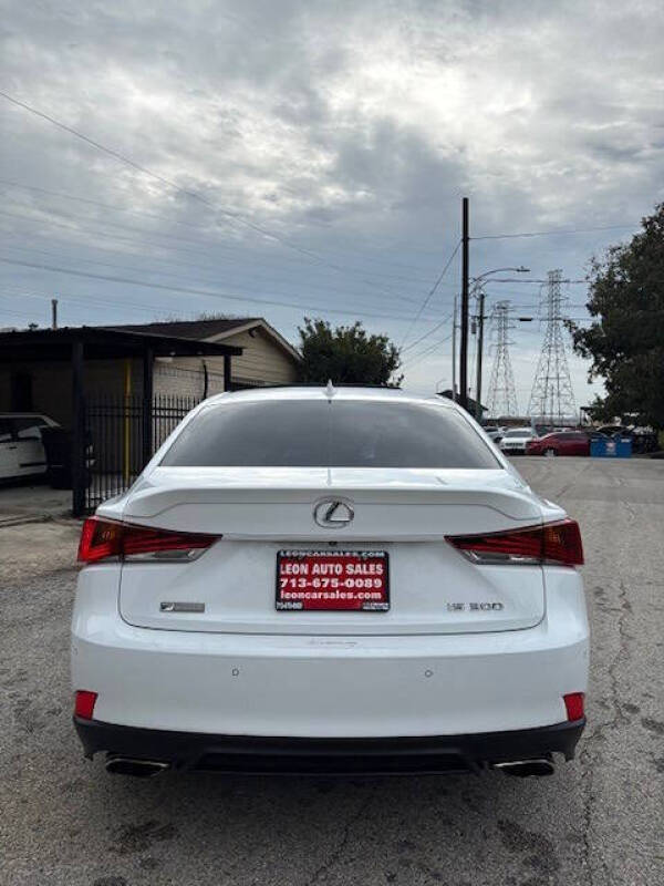 2018 Lexus IS 300