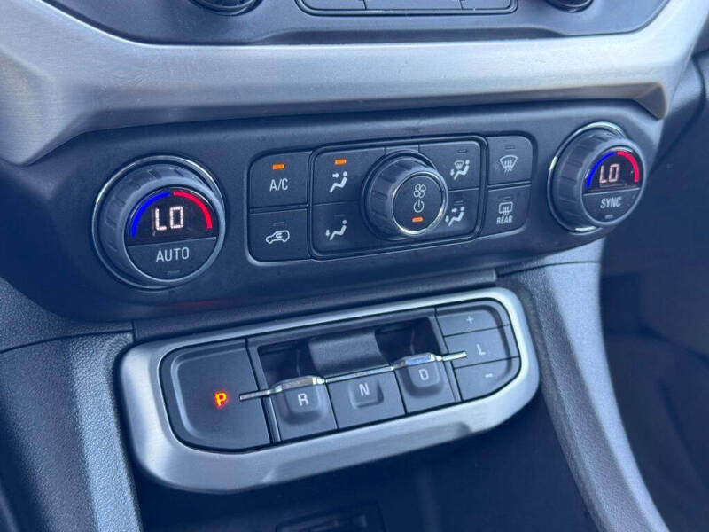 2022 GMC Acadia SLE