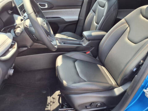 2023 Jeep Compass Latitude Lux