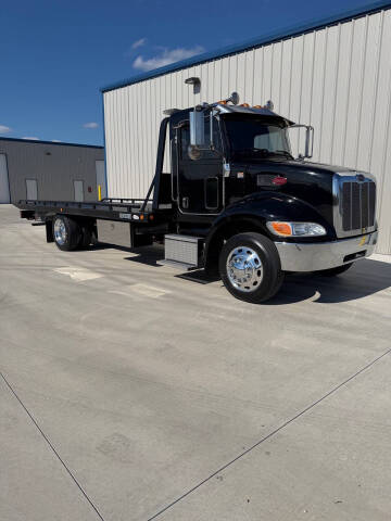 2019 Peterbilt 337