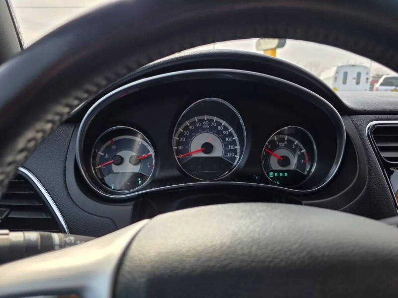 2012 Chrysler 200 Touring