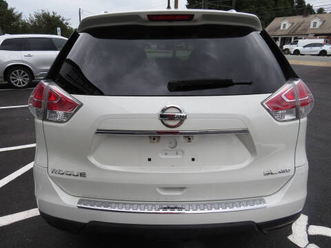 2015 Nissan Rogue SL