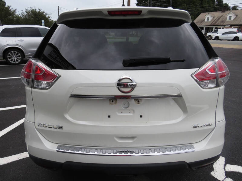 2015 Nissan Rogue SL