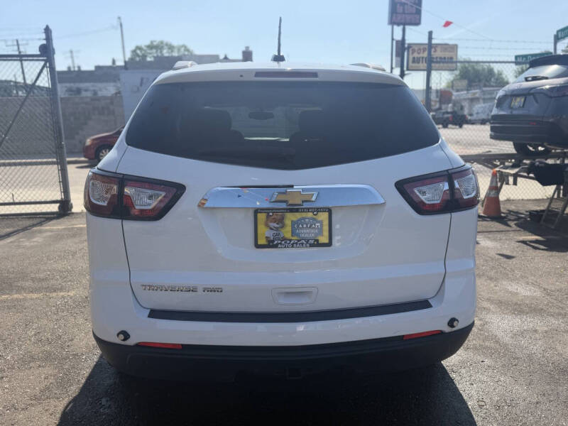 2017 Chevrolet Traverse LS