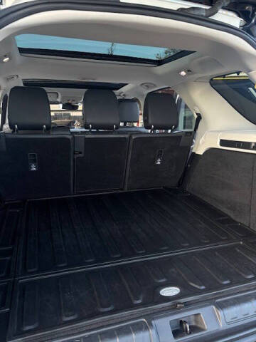 2017 Land Rover Discovery SE