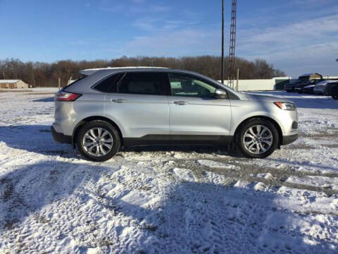 2019 Ford Edge Titanium
