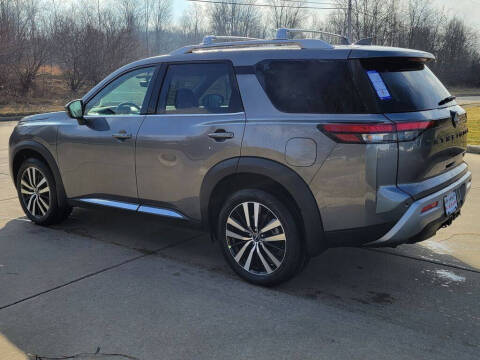 2025 Nissan Pathfinder Platinum