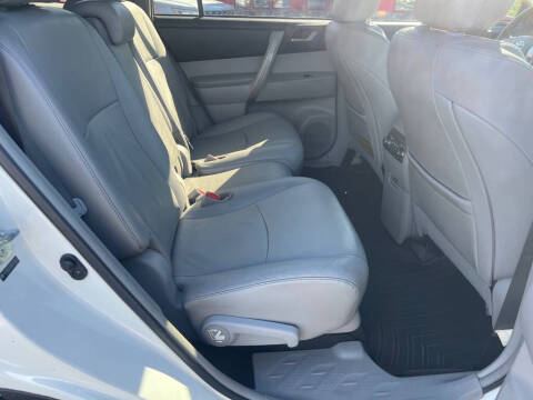 2011 Toyota Highlander