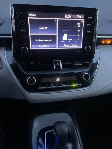 2021 Toyota Corolla LE