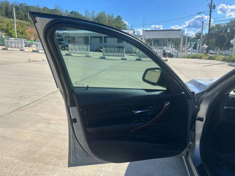 2014 BMW 3 Series 328i