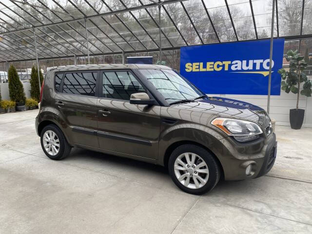 2013 Kia Soul +