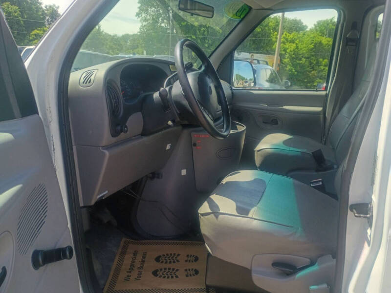 1999 Ford E-350
