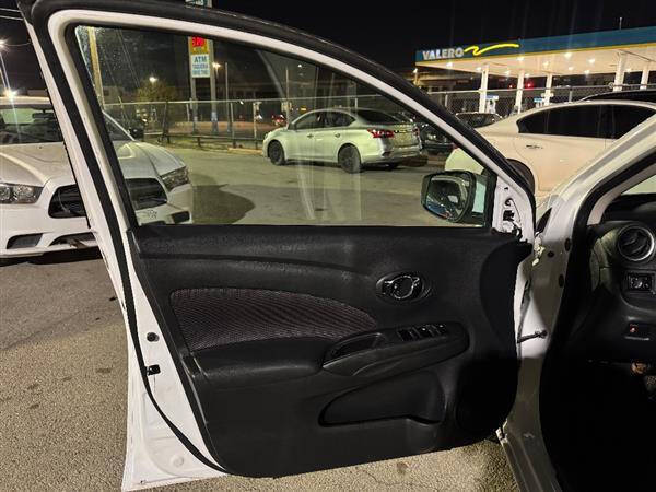 2019 Nissan Versa