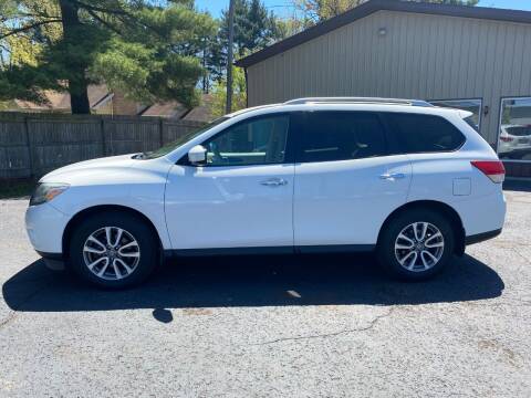 2013 Nissan Pathfinder for sale at Home Street Auto Sales in Mishawaka IN