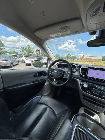 2022 Chrysler Pacifica Touring L