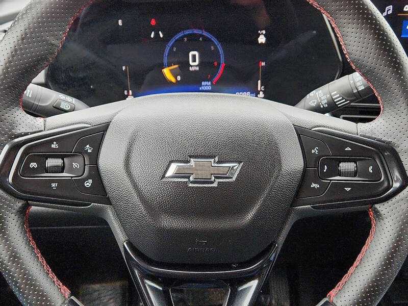 2025 Chevrolet Trax RS