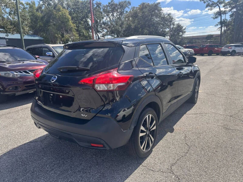 2019 Nissan Kicks